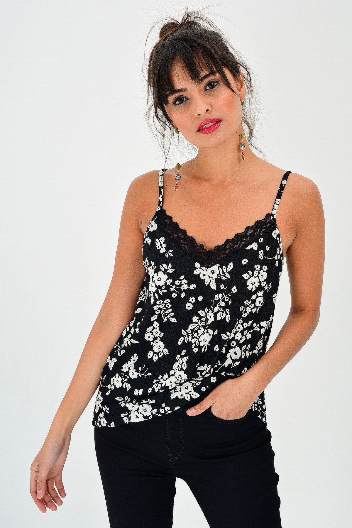https://customers.birissine.com/public/uploads/product_gallery/700-T4011-1400_001 (1).jpg